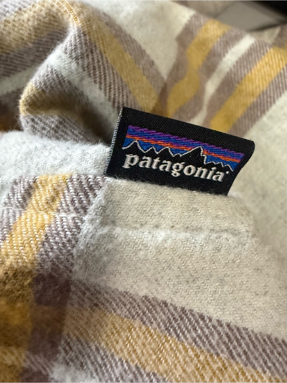 Patagonia 100% Organic Cotton Plaid Flannel Shirt- S - Picture 6 of 7